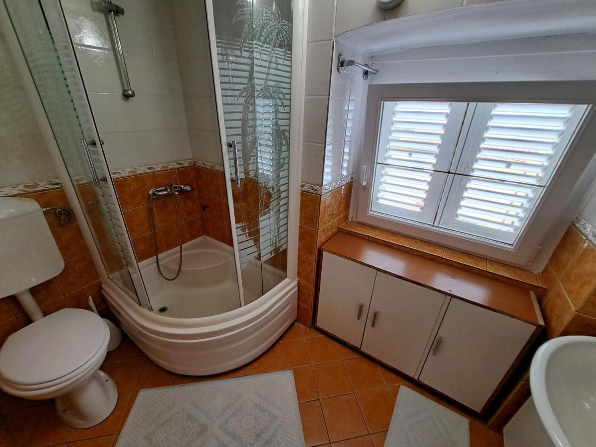 Baska Portside Apartment Екстериор снимка