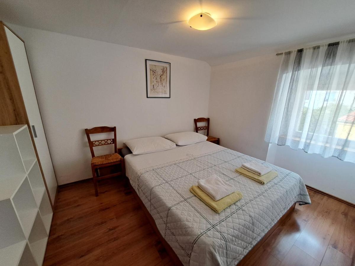 Baska Portside Apartment Екстериор снимка